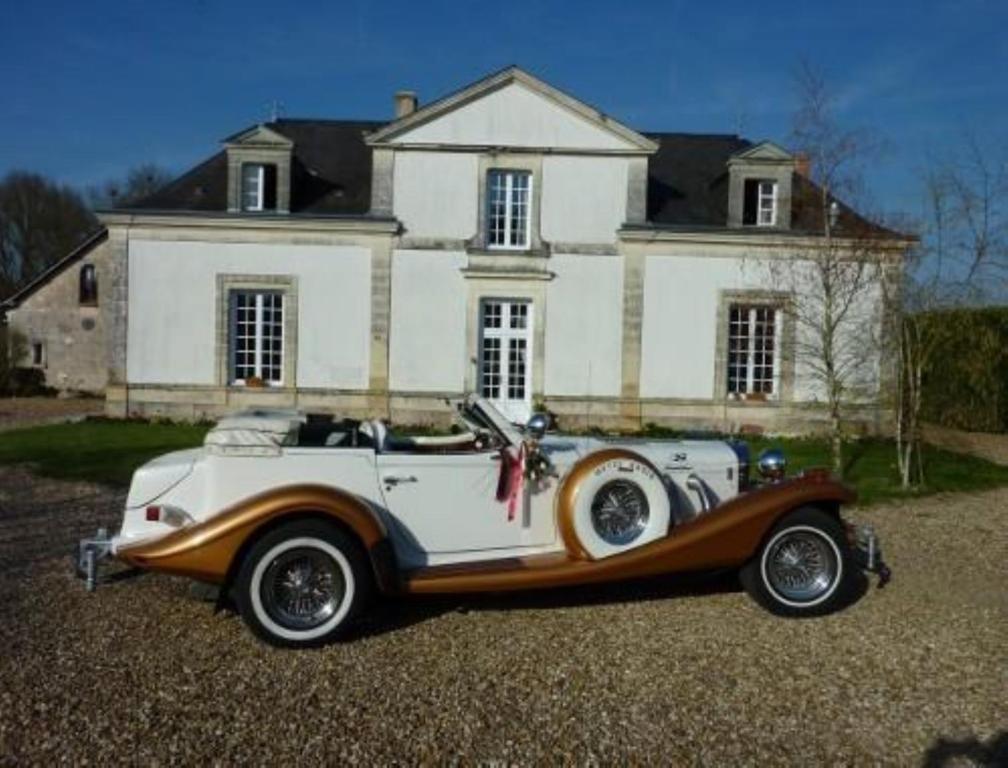 Domaine De La Courbe Hotel Le Lude Exterior photo