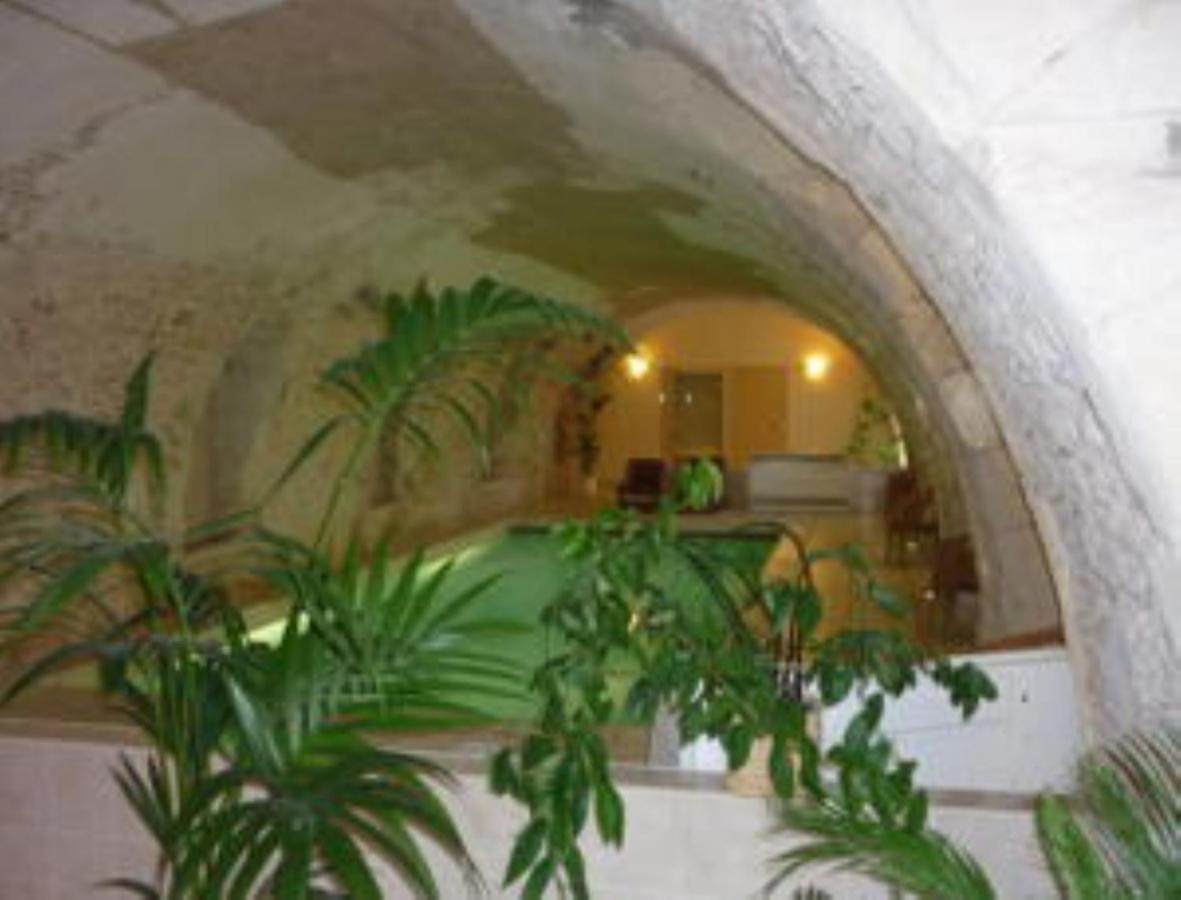 Domaine De La Courbe Hotel Le Lude Exterior photo